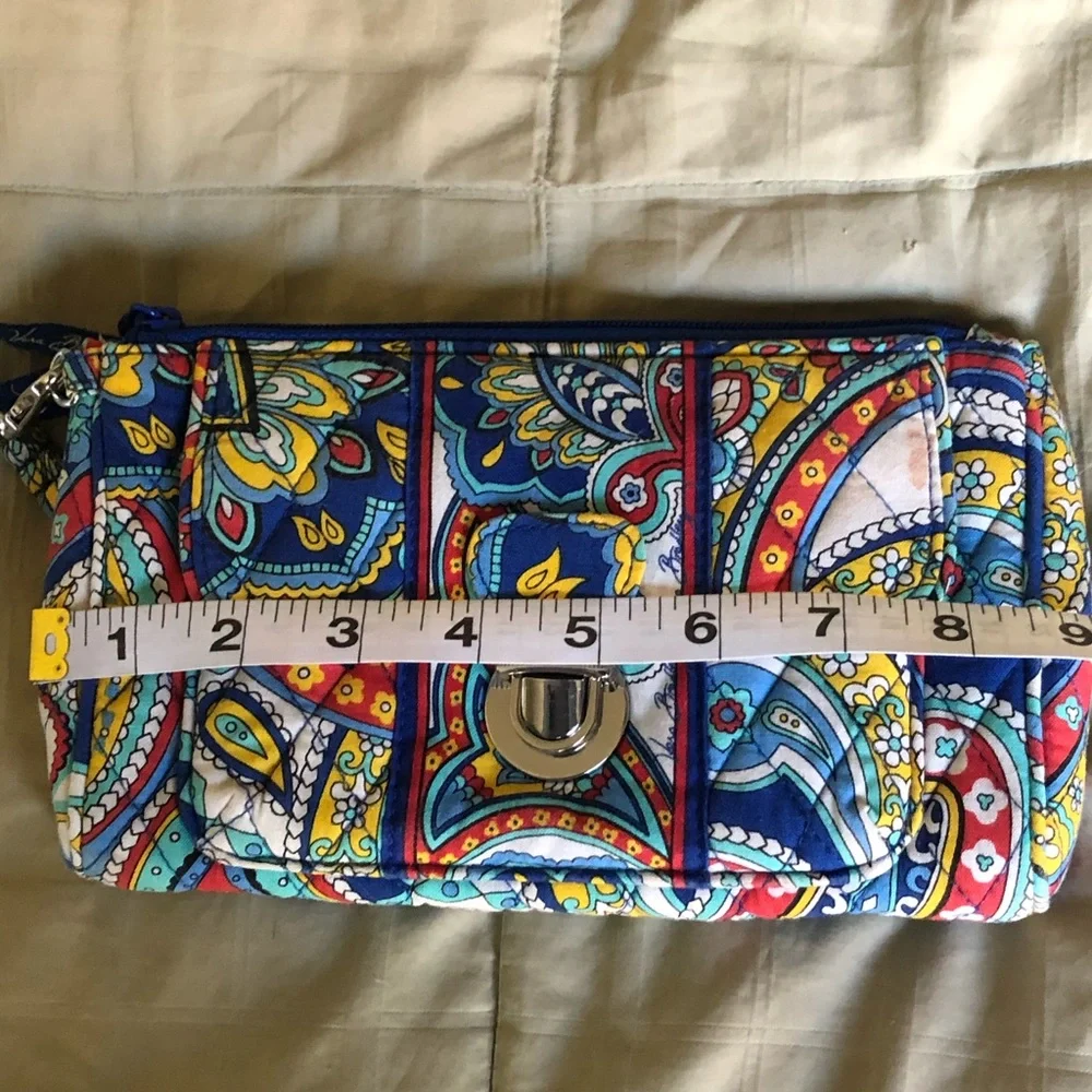 Vera Bradley Wristlet Blue Floral Small